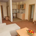 Perla Hotell Slăntjev Brjag