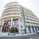Perla Hotell